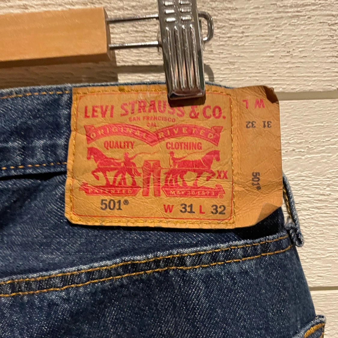 Levis  - 93