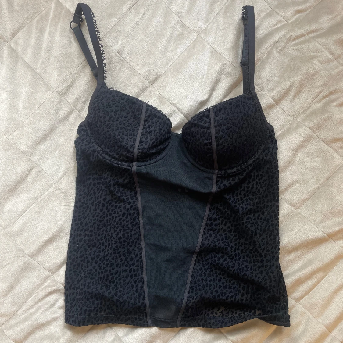 Leopard festtopp - 90