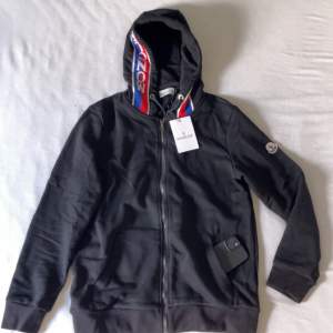 MONCLER Blue cotton hoodie Size L men den passar dem som är M