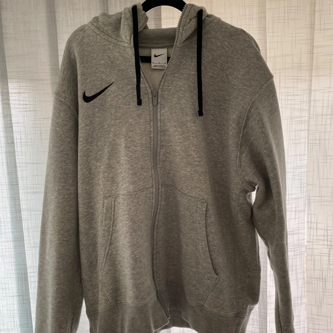 Varm Nike Hoodie Storlek M