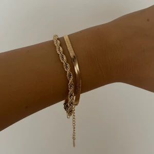 Armband - Båda armbanden är i rostfritt stål och oanvända🥰 Båda för 139kr eller 79kr styck