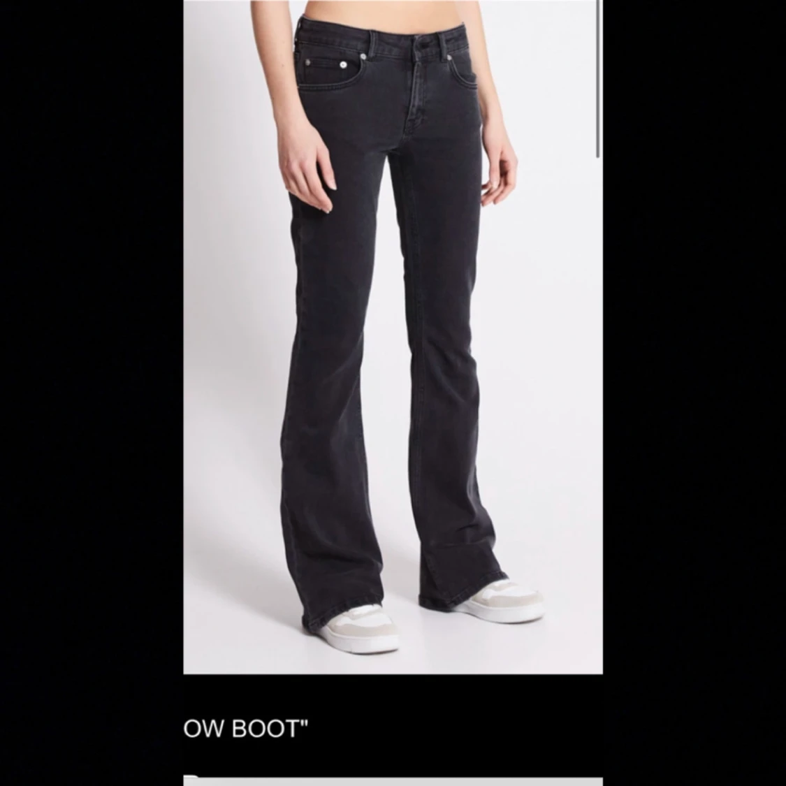 Svarta bootcut jeans