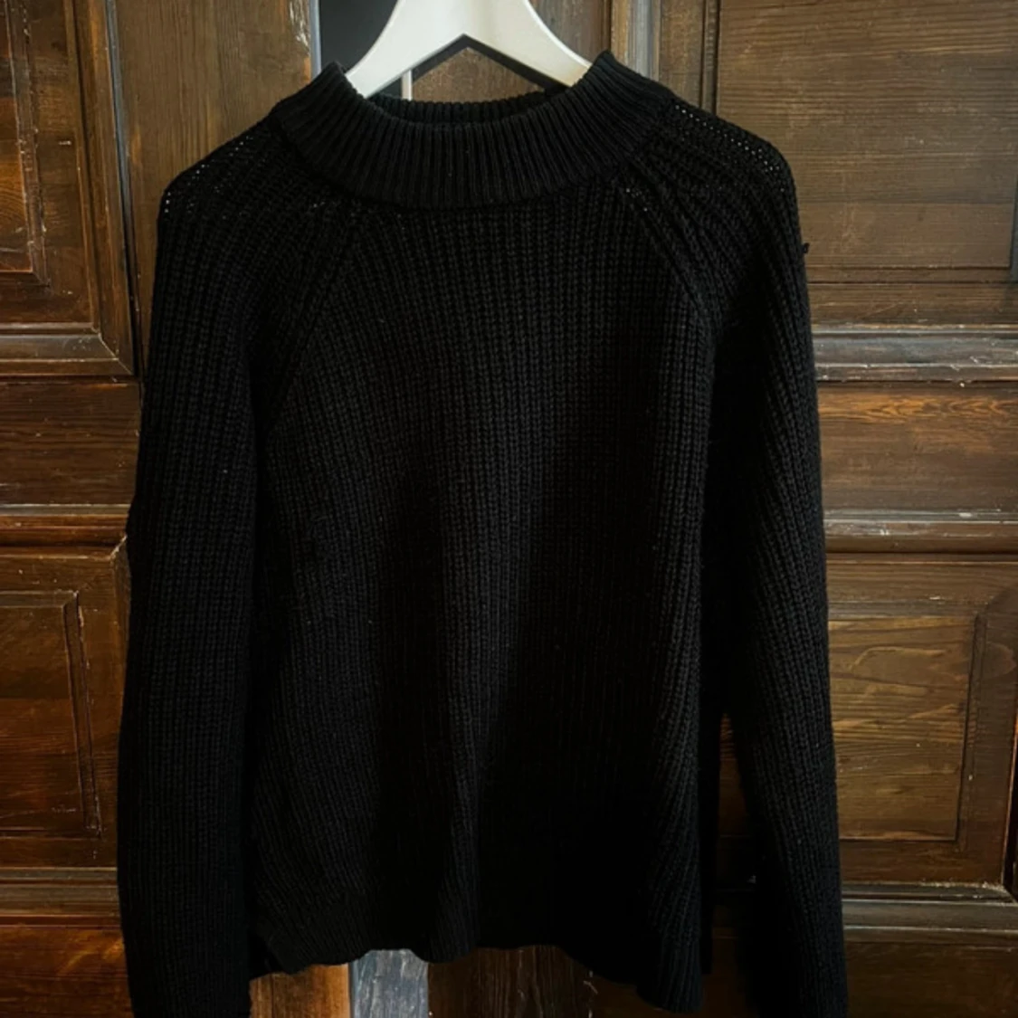 Svart stickad tröja från vero Moda  - 92