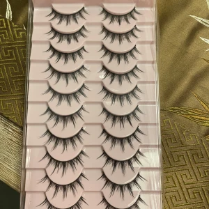 lösfransar - säljer då jag inte får någon användning för dom