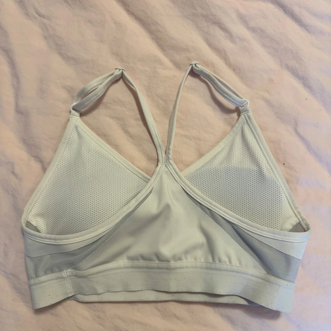 Vit sport-bh från Nike - 90