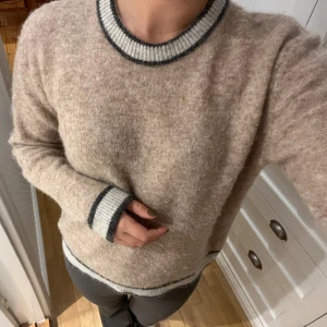 Stickad tröja - Supermysig stickad tröja från neo noir!🤎Pris kan diskuteras!💕💕🤗