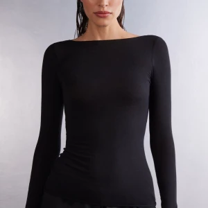 Intimissimi tröja - Jättefin intimissimi tröja, jättefint skick, pris kan diskuteras❣️