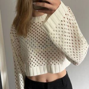 Topp only  - Oanvänd vit topp från only 