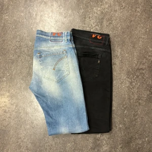 Två par Dondup George - 🚨STEAL 2 par DonDup för 999 kr Båda är storlek 34, det svarta paret är lite längre i längd☑️ Säljes tillsammans för 999 kr☑️