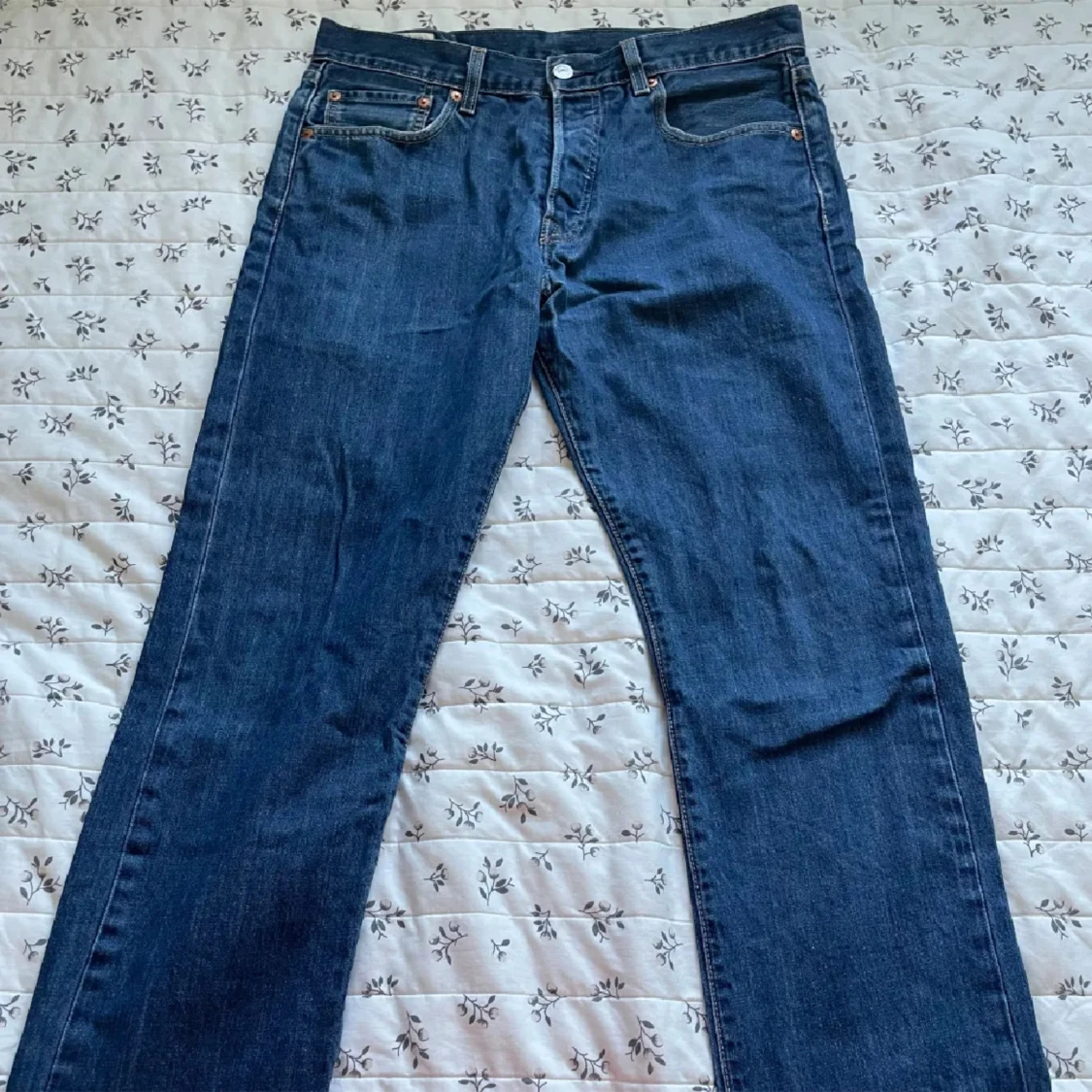 Levis 501 jeans 