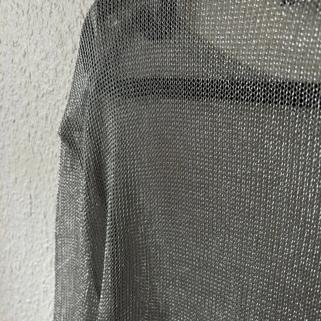 Silverfärgad meshtröja från BikBok - 91