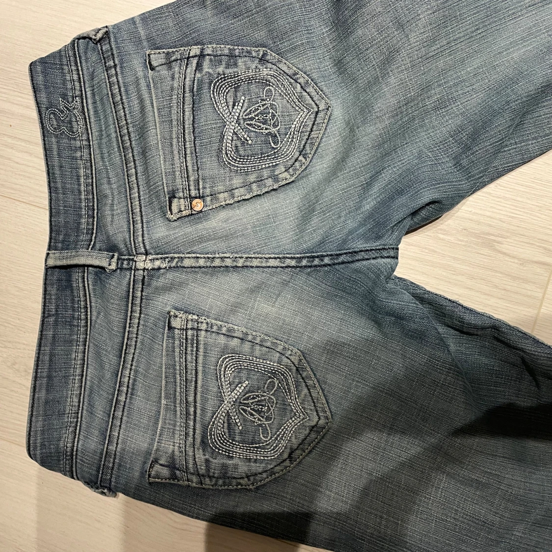 Lågmidjade bootcutjeans - 90