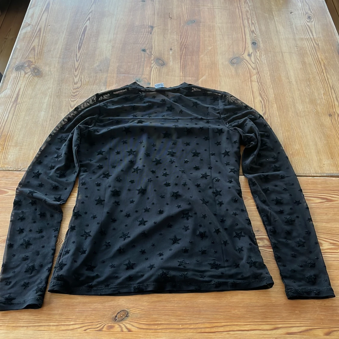 Genomskinlig tröja men stjärnor  - 90