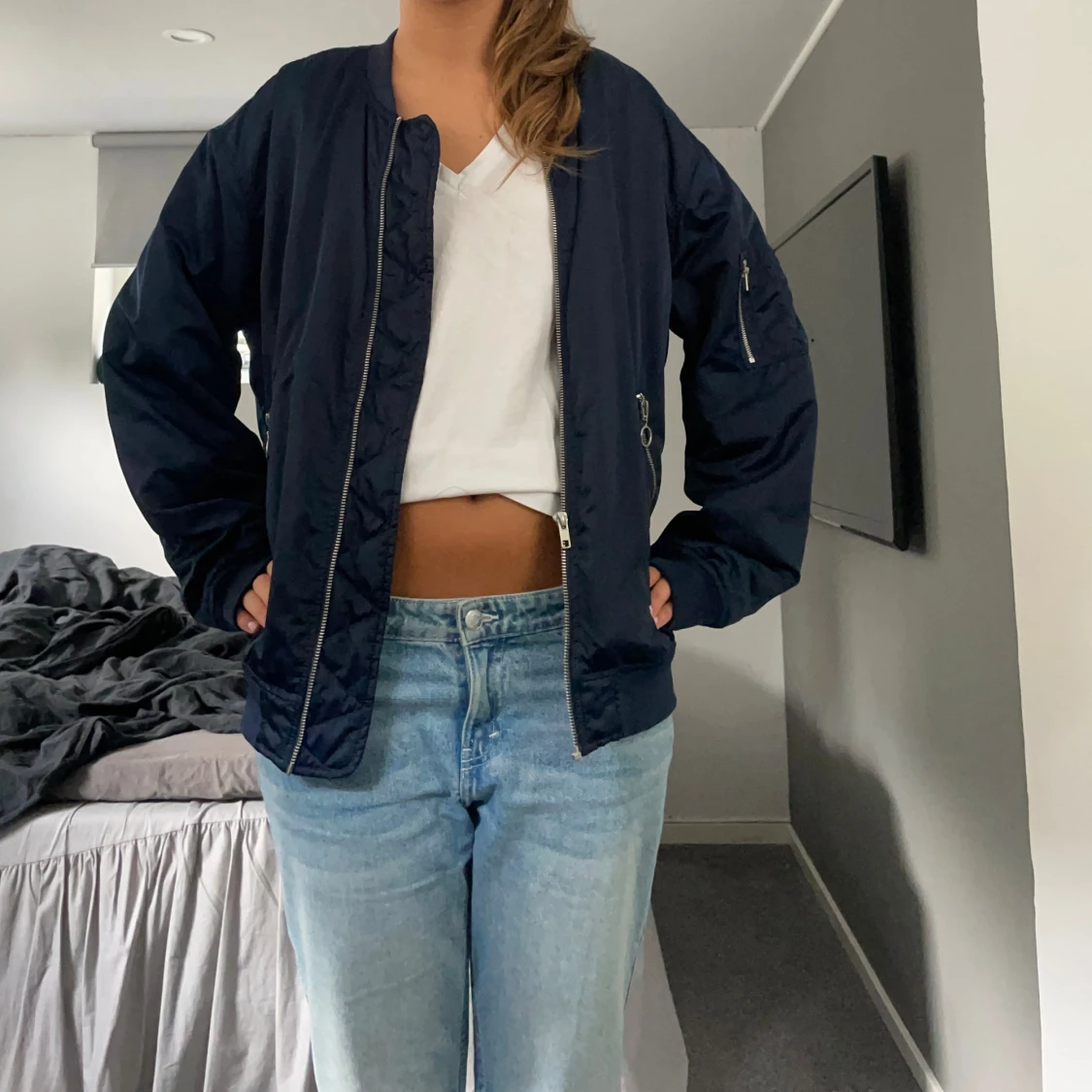 mörkblå bomberjacka  - 91