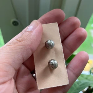 Örhängen  - Örhängen 