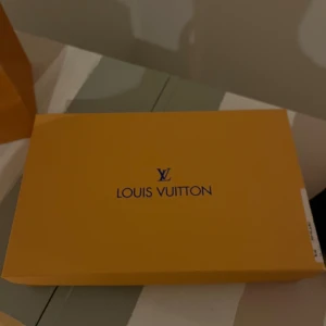 Louis Vitton box  - Oanvänd box 