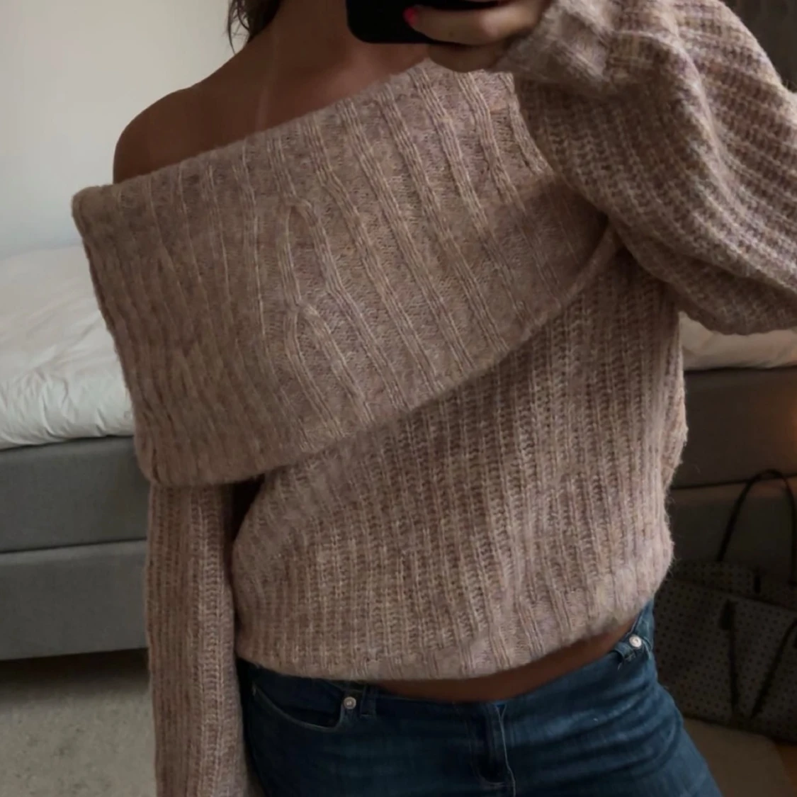 Off shoulder tröja - 90