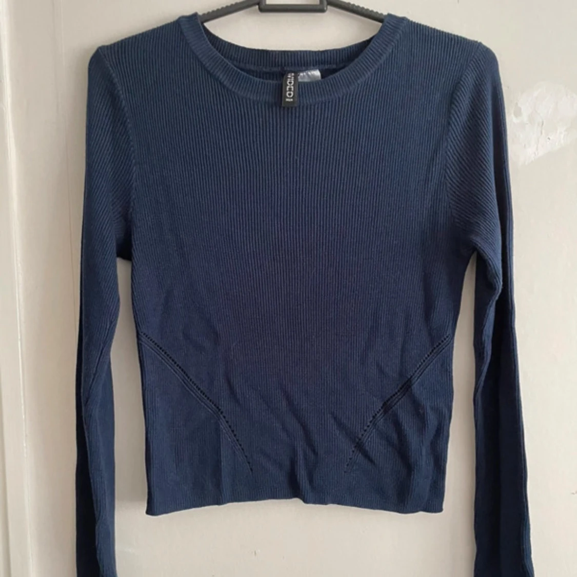 Blå ribbad tröja från H&M