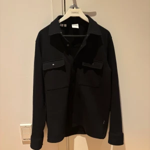 Selected Homme Overshirt! - Har använts fåtal gånger, riktigt bra skick / Nypris: 899