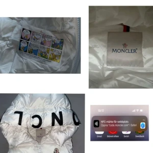 Vit dunväst från Moncler - Säljer en snygg vit dunväst från Moncler med dragkedja och huva. Västen har Moncler-logga på bröstet och stora bokstäver på huvan. Perfekt för kyliga dagar när du vill hålla stilen.