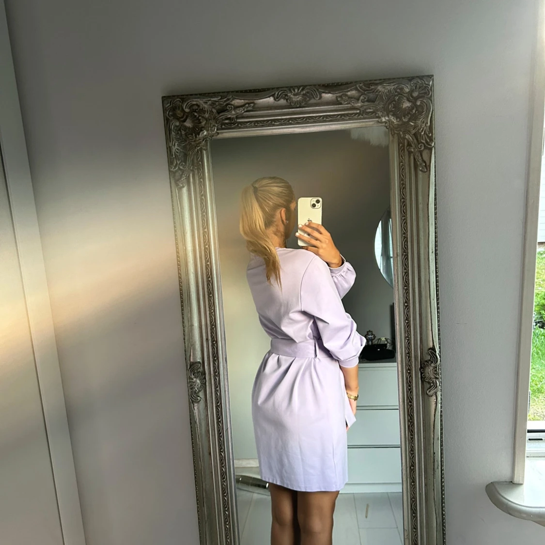 Ljuslila klänning - 91