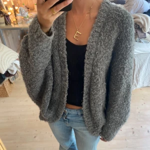 Kofta - SUPERSNYGG!! Har mohair i sig❤️❤️