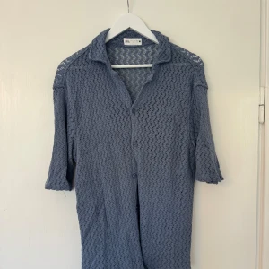 Kortärmad skjorta  - Snygg kortärmad skjorta från Zara!