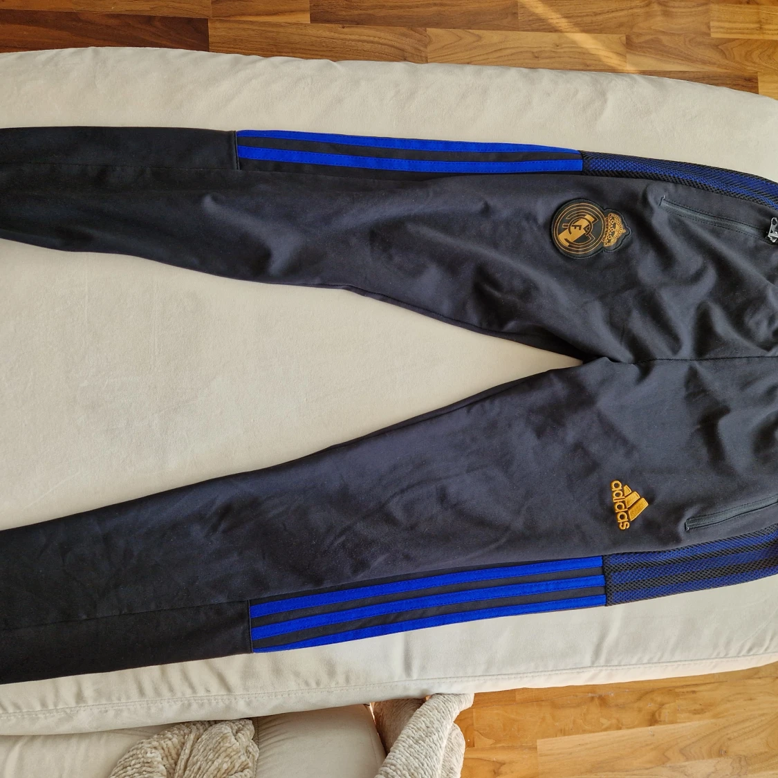 Adidas set. - 92