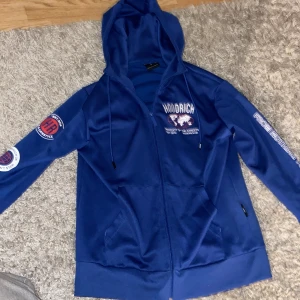 HOODRICH ZIP  - Hoodrich zip hoodie, inget tecken på användning. Skriv till minsta lilla fundering 🙌