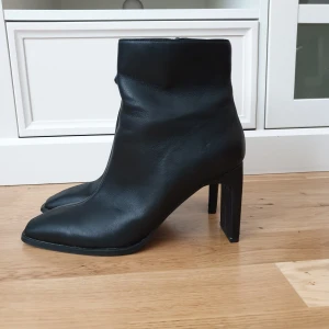 NA-KD stövletter - Använt enstaka gång och i mycket bra skick