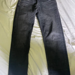 Jack & Jones jeans - Använda 1 gång, storlek W32 L32