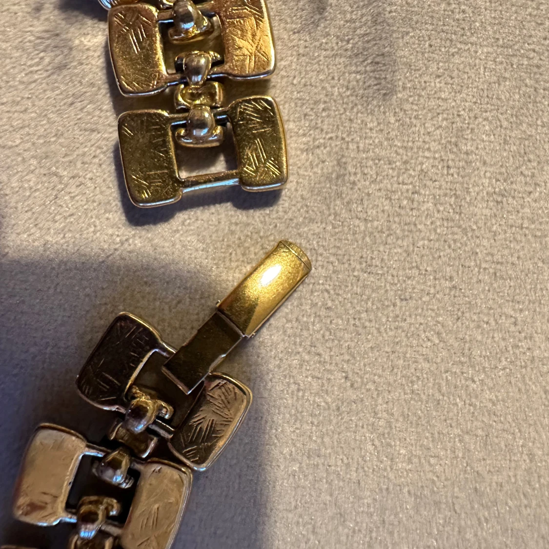 Guldigt halsband och armband set - 92