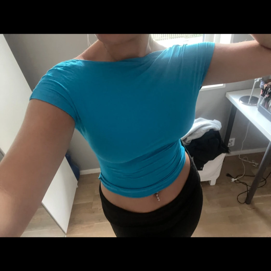 Topp med öppen rygg