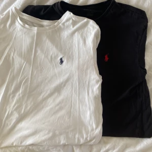 Ralph Lauren t-shirts - St:S , mycket bra skick, inga defekter, kan köpas individuellt för 300 st.