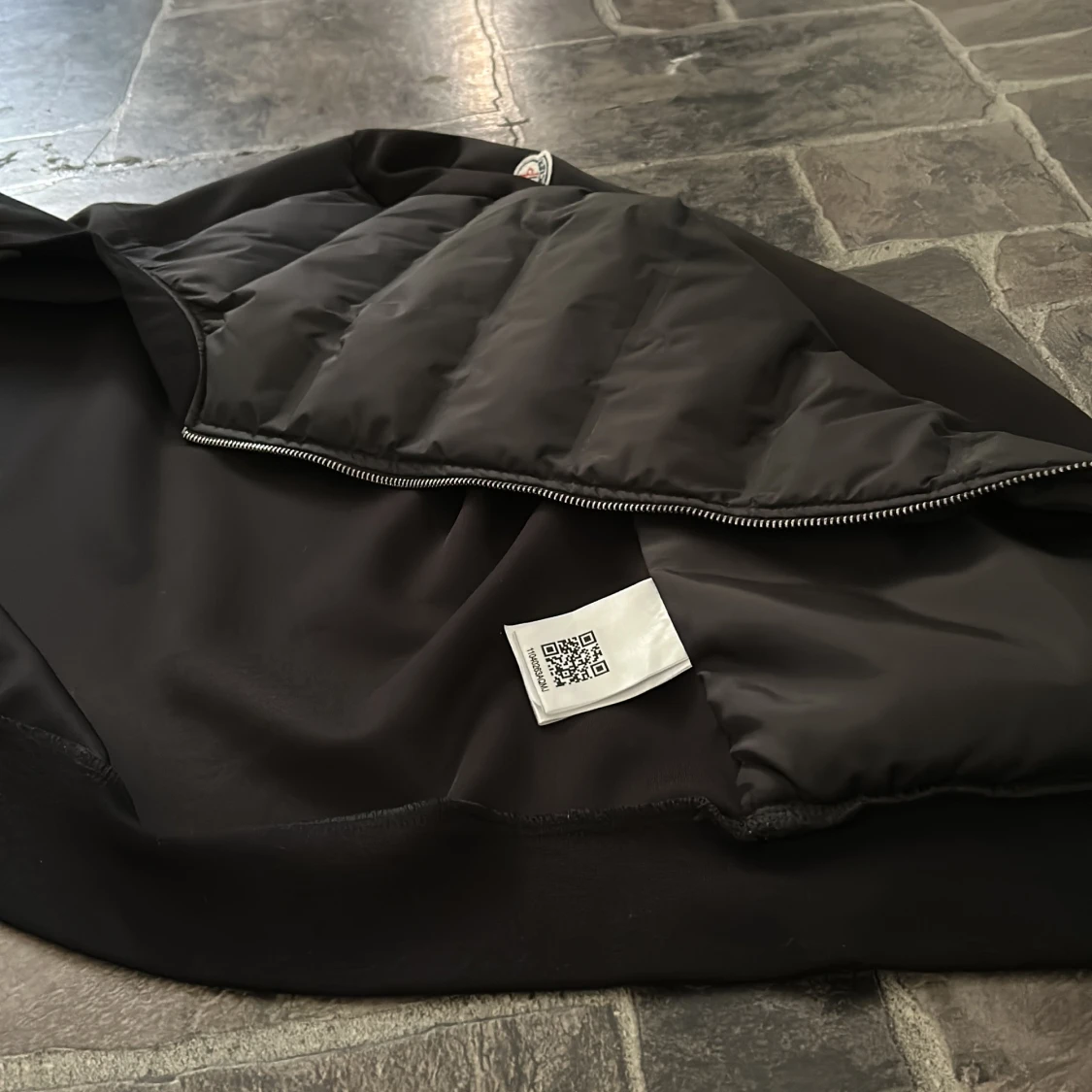 Moncler Cardigan - 91