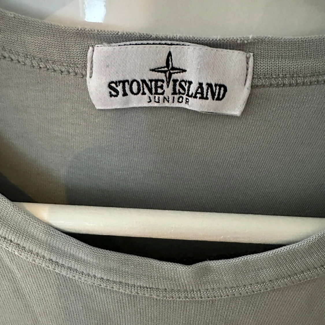 Grå långärmad tröja från Stone Island - 2