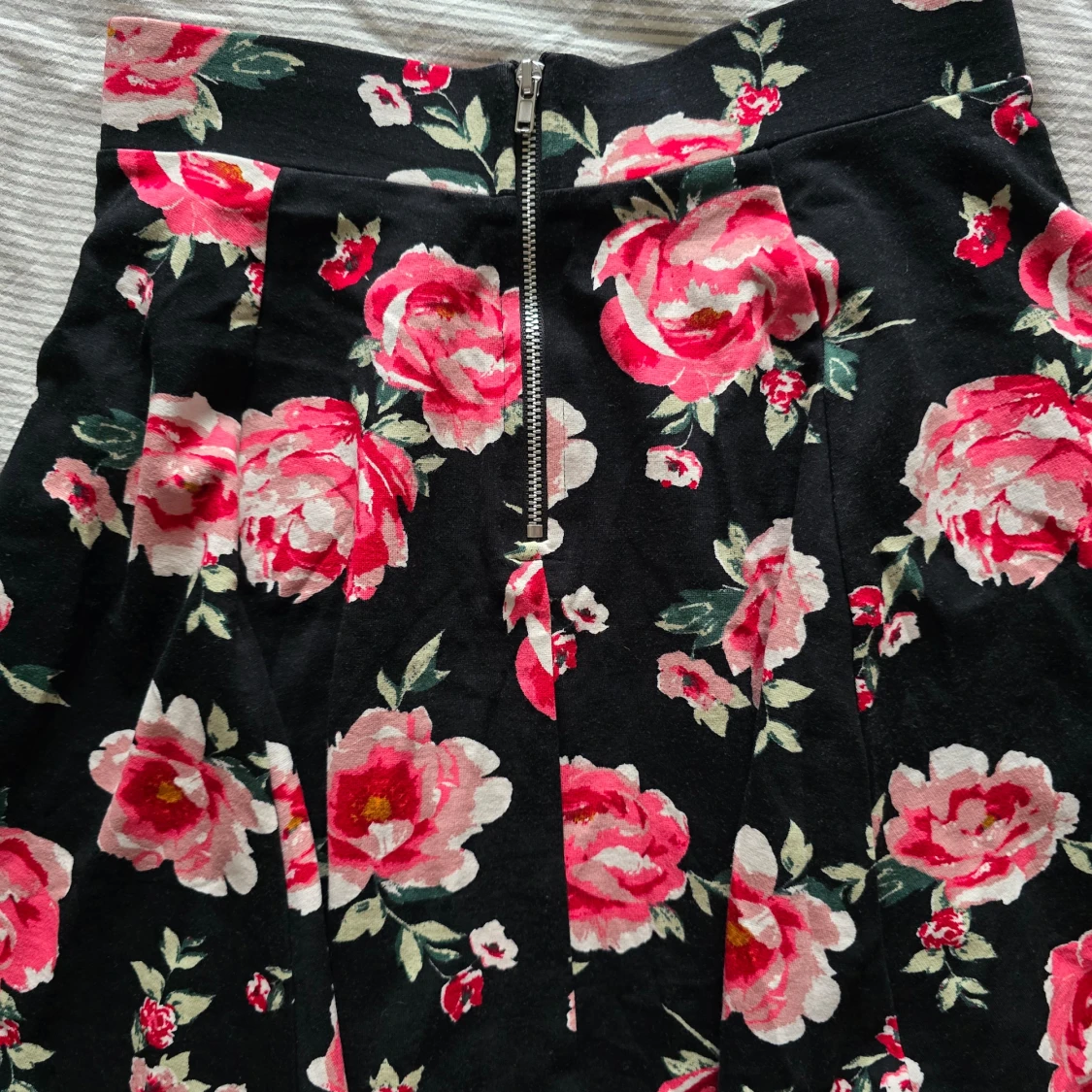 Blommig kjol från H&M Divided - 1