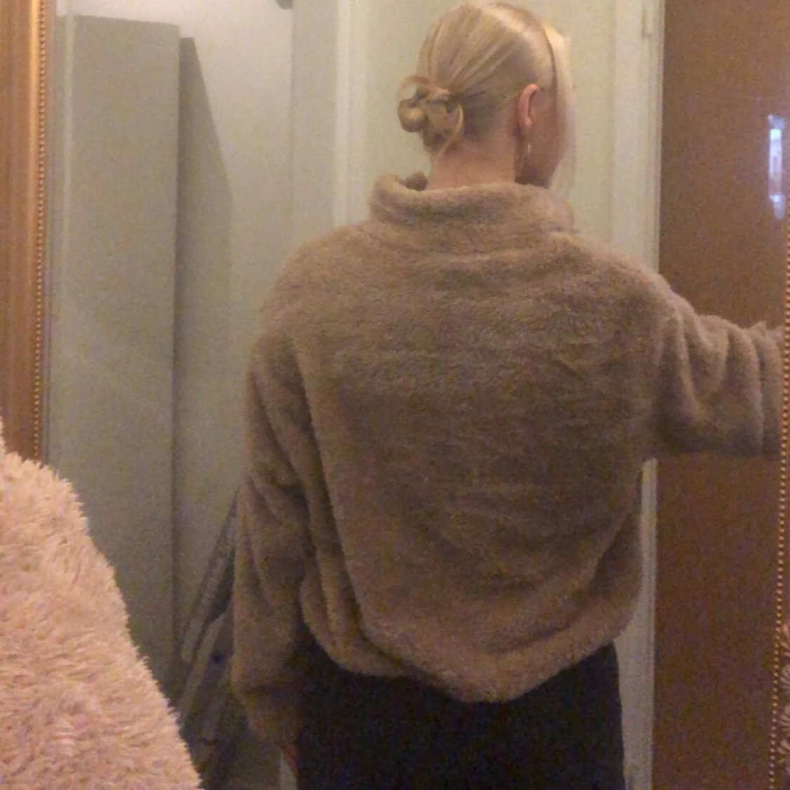 Beige teddyjacka från H&M - 1