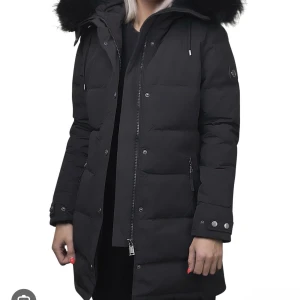 Hollies jacka utan pälsen  - Lång hollies Jacka utan päls till storlek M nypris: 4298kr