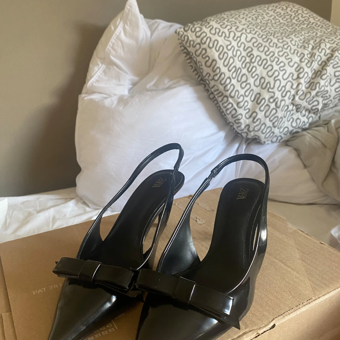 Svarta klackar  - 90