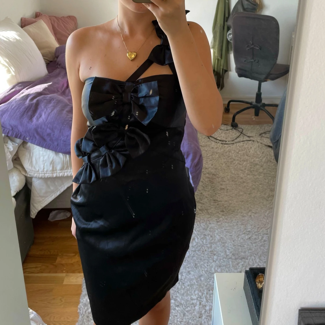 Rosettklänning svart  - 90