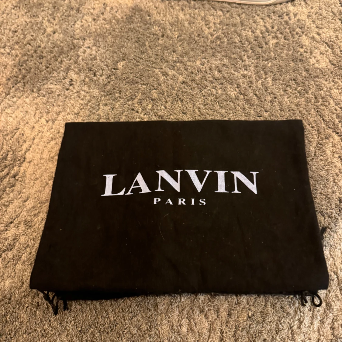 Lanvins - 93