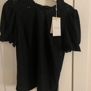 Blus - Helt oanvänd blus från vila💕