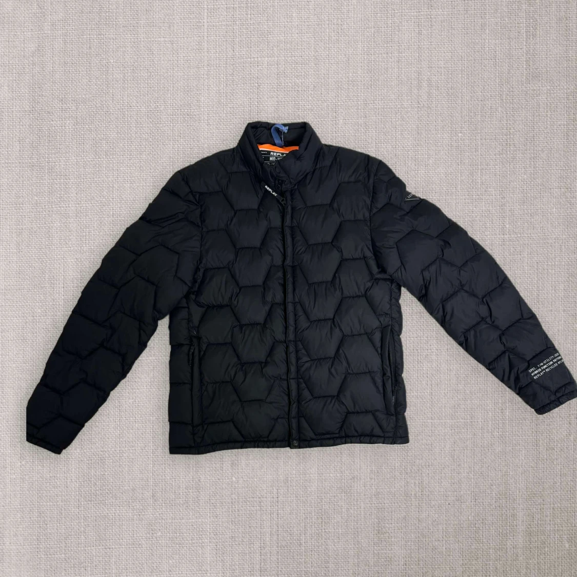 Svart quiltad jacka från Replay