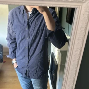 Ralph Lauren Skjorta - Ralph Lauren skjorta i helt ok skick till ett bra pris. Vid frågor skriv i pm!