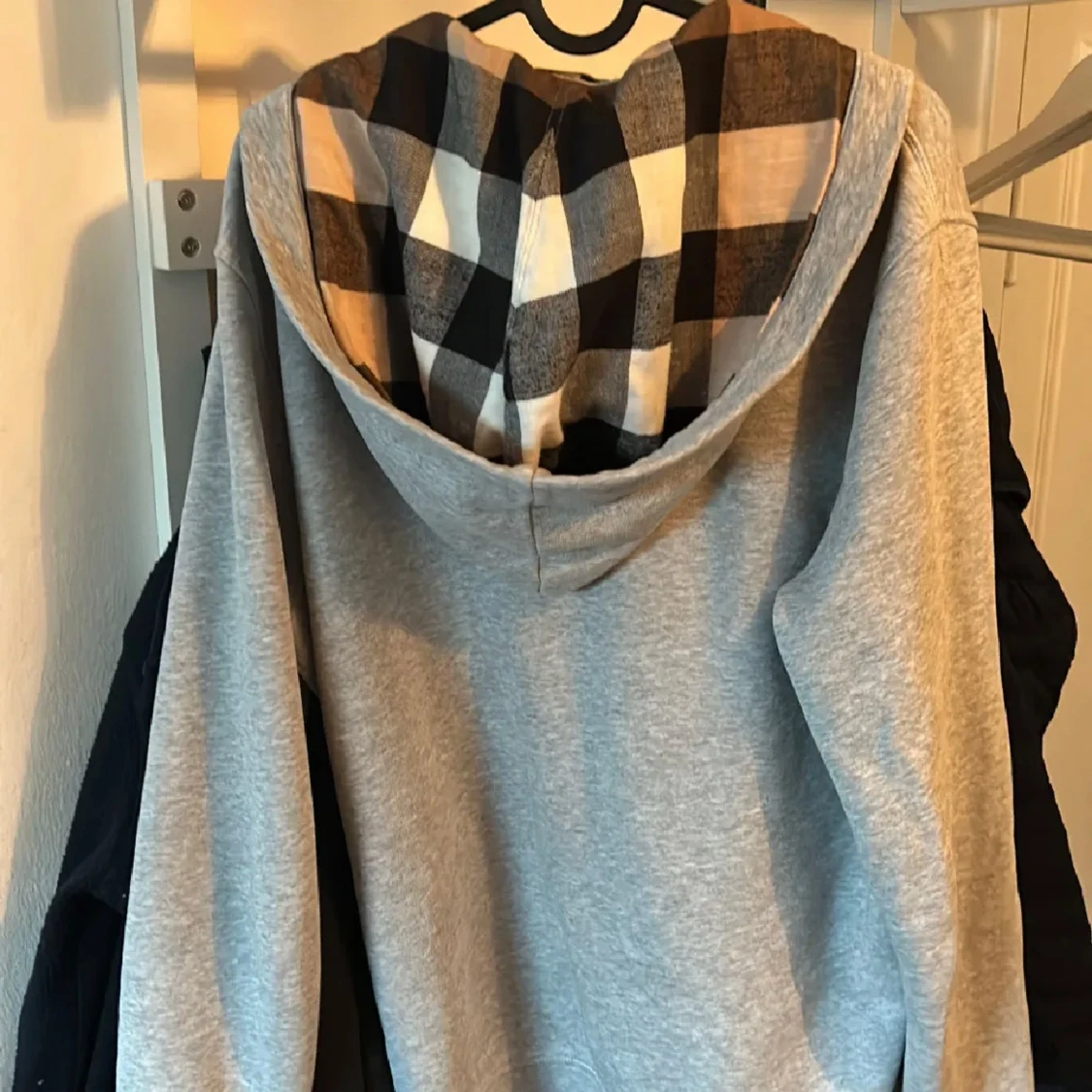 Burberry hoodie  - 1