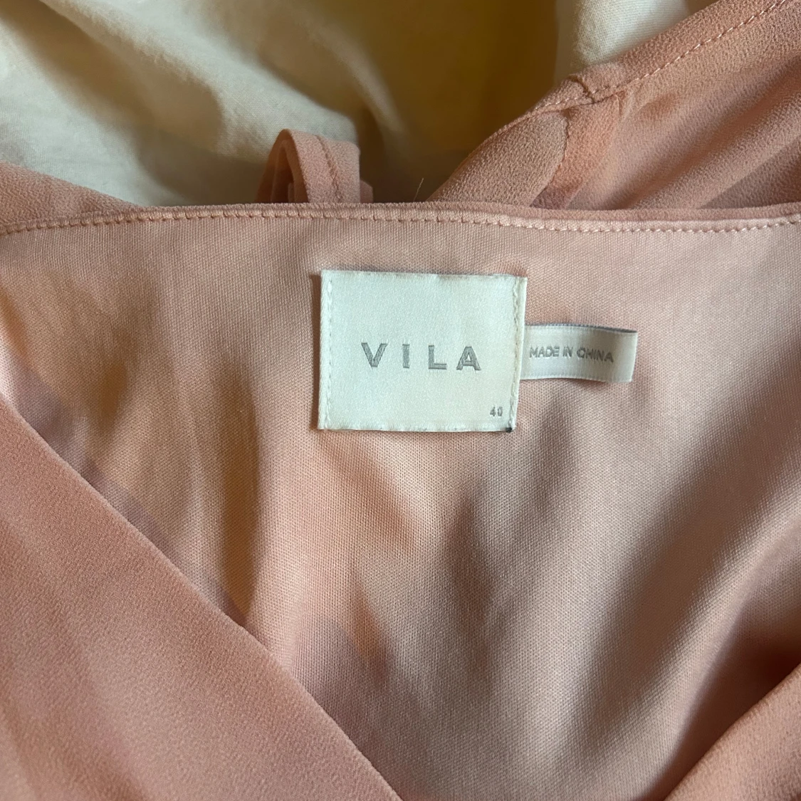 Rosa  långklänning med knyt - 91