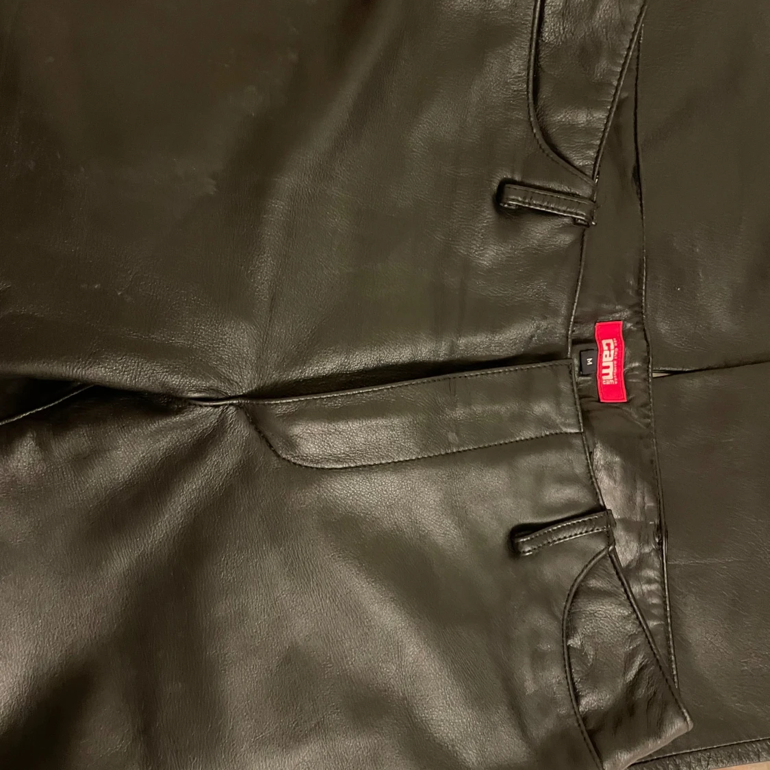 Lågmidjade läderbyxor  - 90