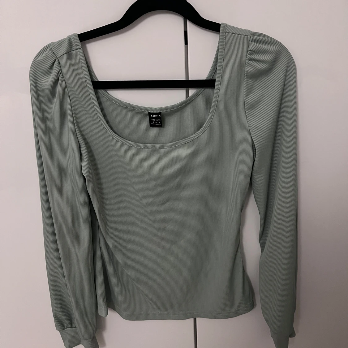 Grön ribbad topp från Shein