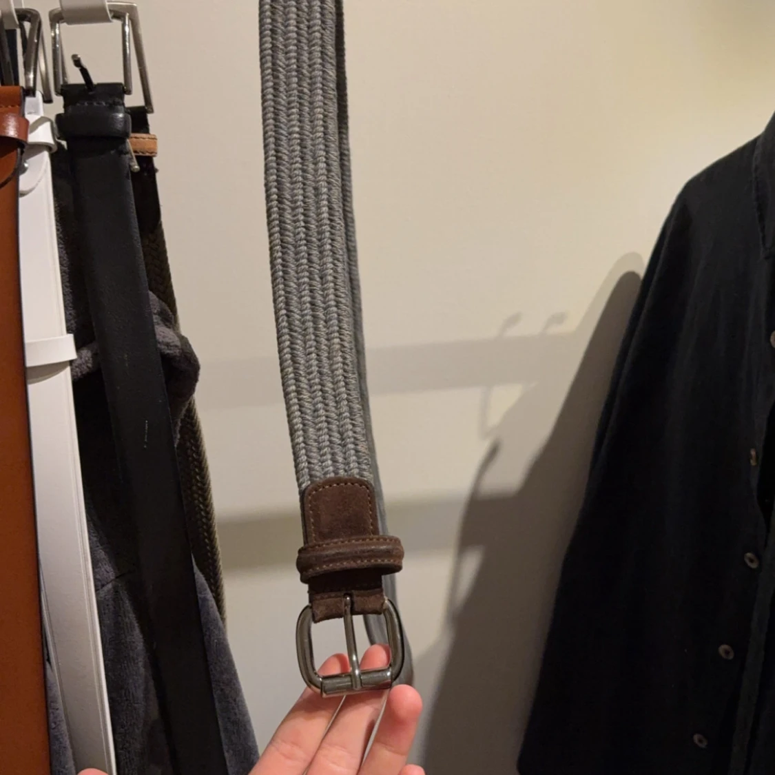 Grått flätat bälte onsize